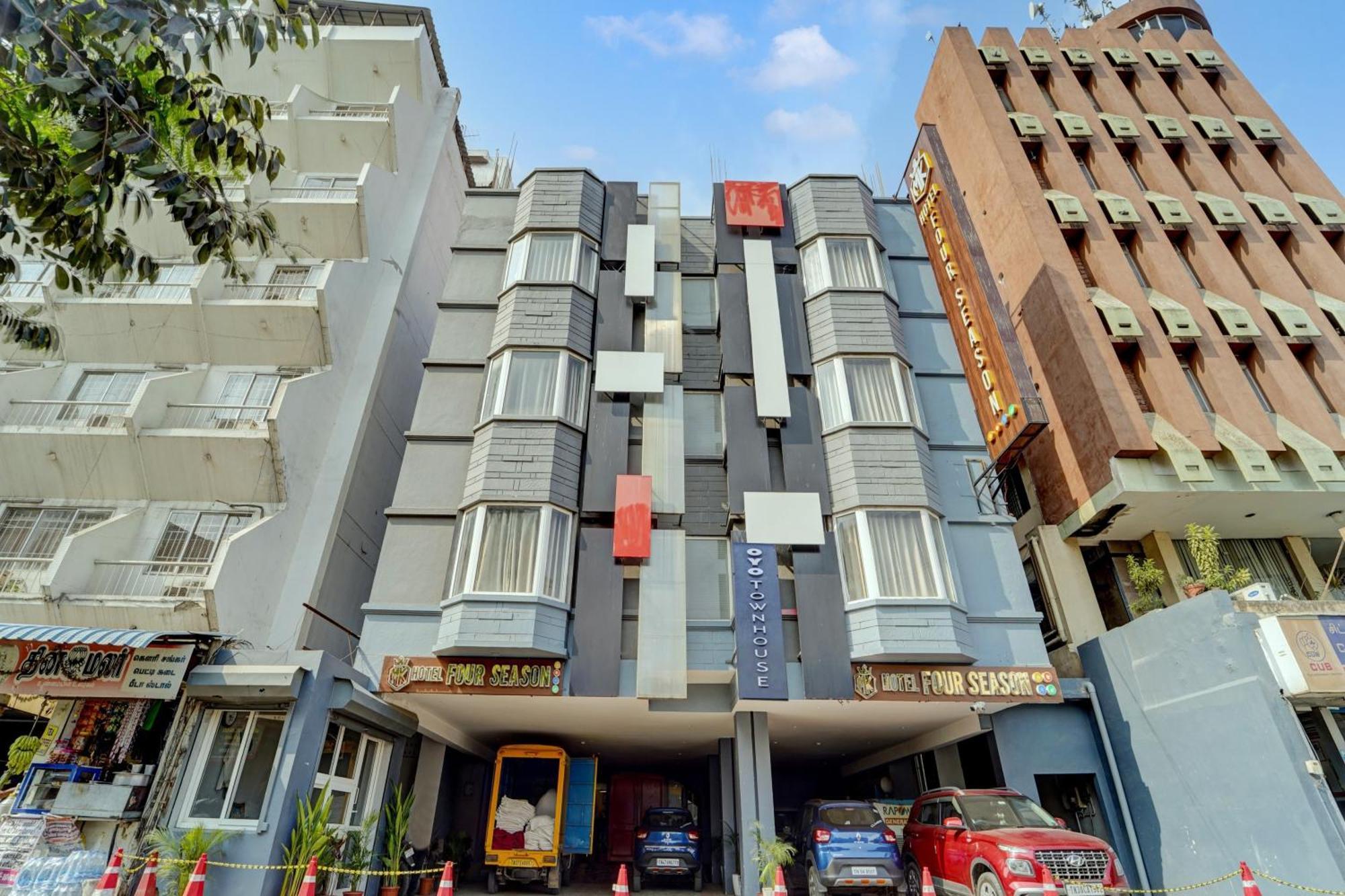 Hotel Super Townhouse Four Season à Coimbatore Extérieur photo
