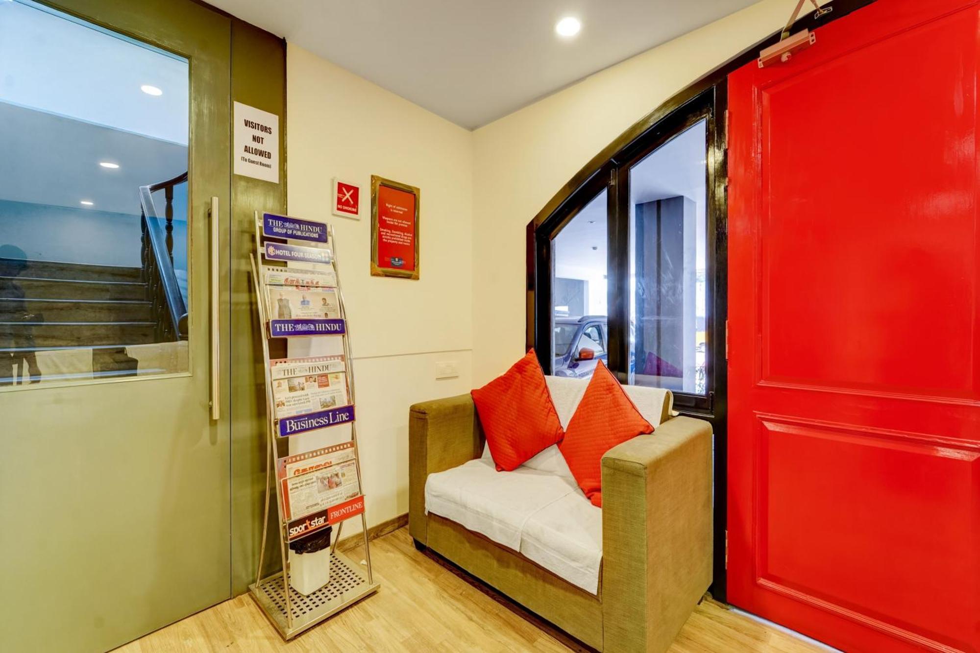 Hotel Super Townhouse Four Season à Coimbatore Extérieur photo