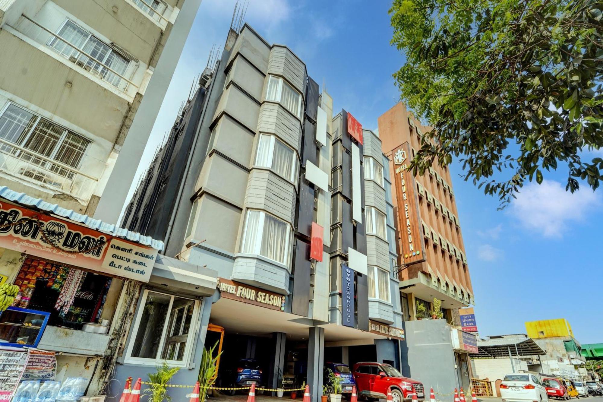 Hotel Super Townhouse Four Season à Coimbatore Extérieur photo