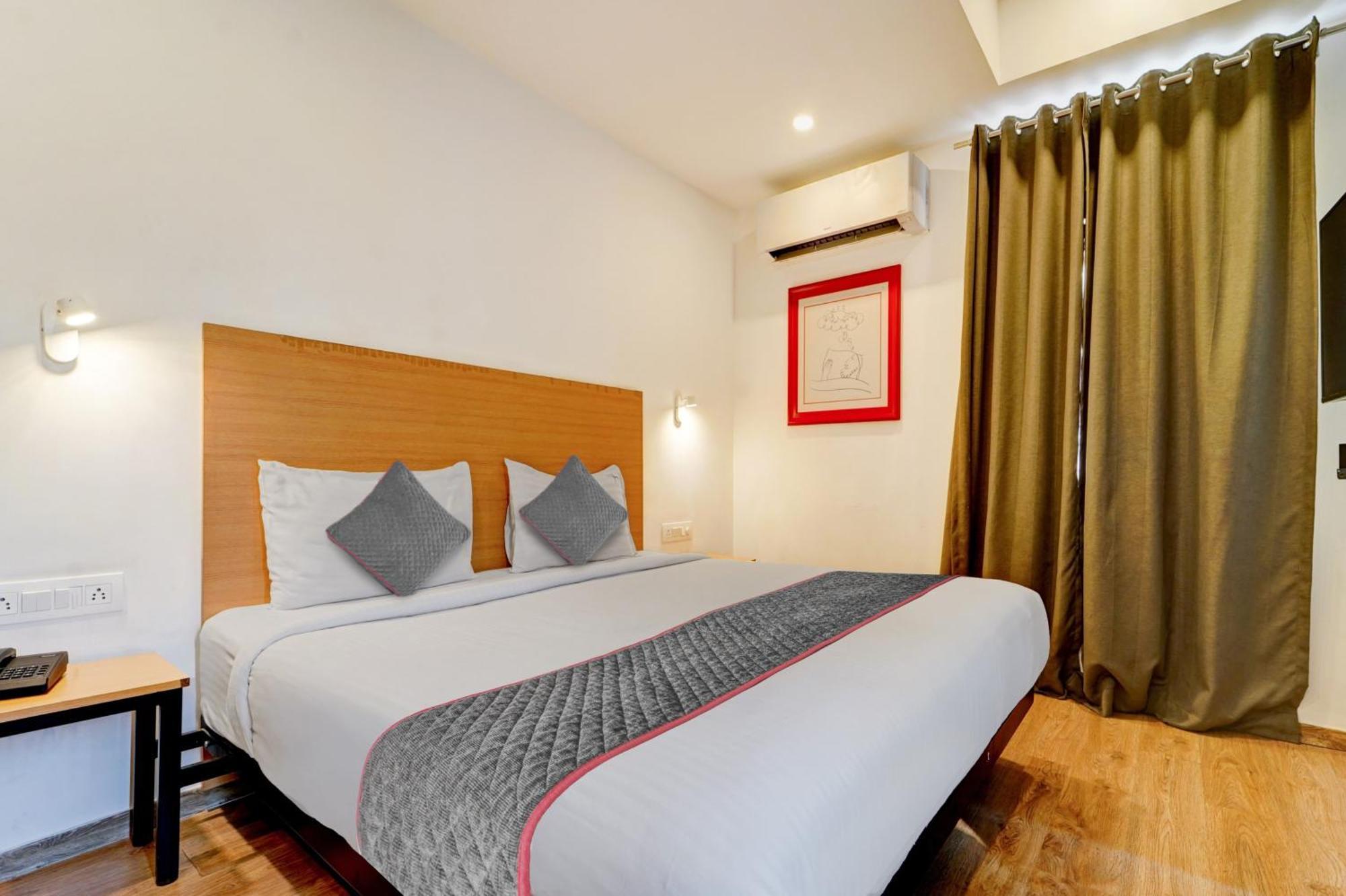 Hotel Super Townhouse Four Season à Coimbatore Extérieur photo